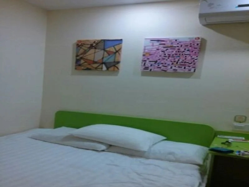 Нинбо: Hi Inn Ningbo Tianyi Square Branch