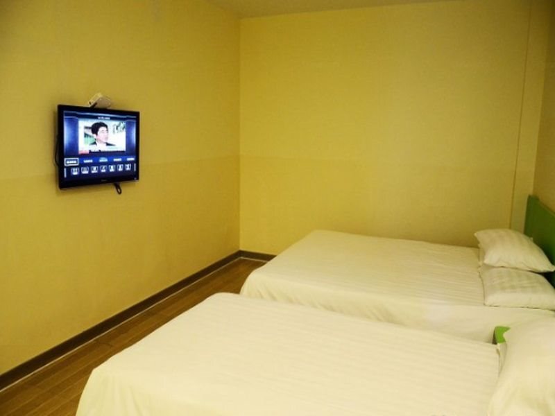 Нинбо: Hi Inn Ningbo Tianyi Square Branch