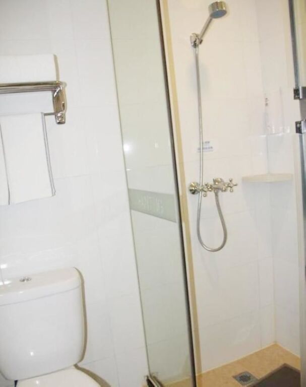 Хулудао: Hanting Express Huludao Zhongyang Road Branch