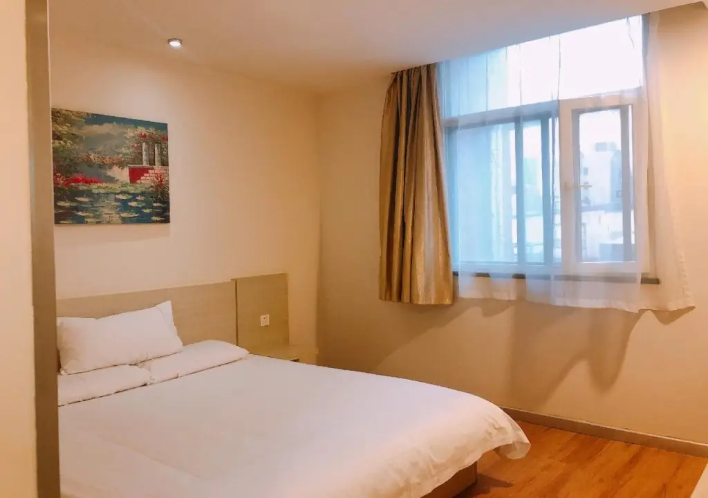 Шанхай: Hanting Hotel Shanghai Dabaishu