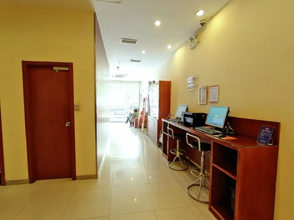 Шанхай: Hanting Hotel Shanghai Dabaishu