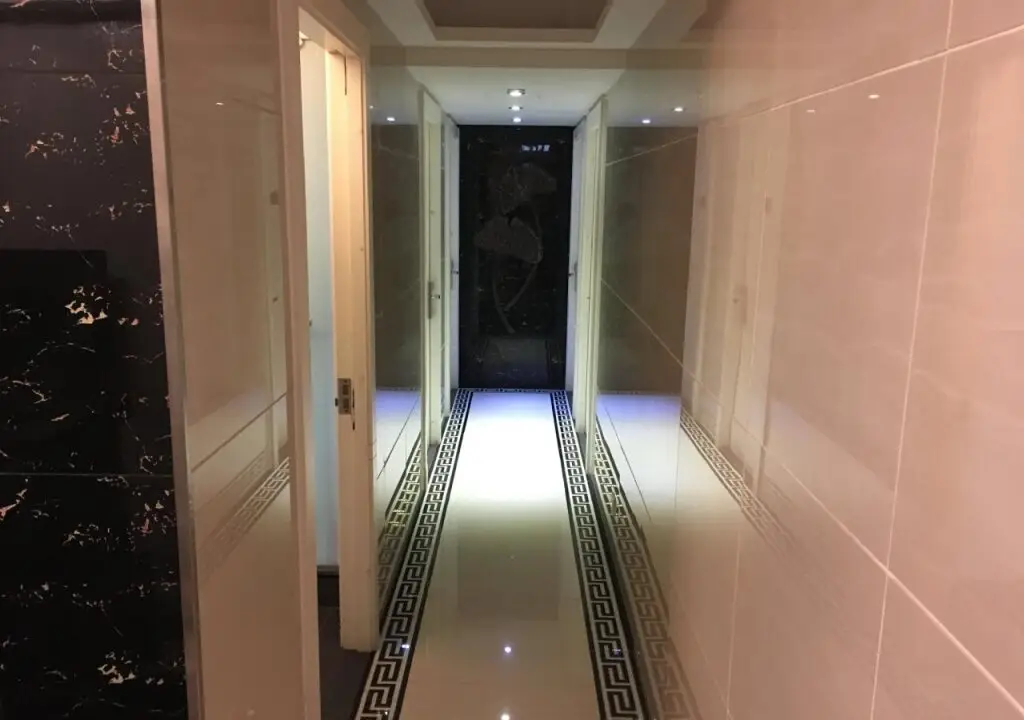 Гонконг: Seasons Hotel - Causeway Bay