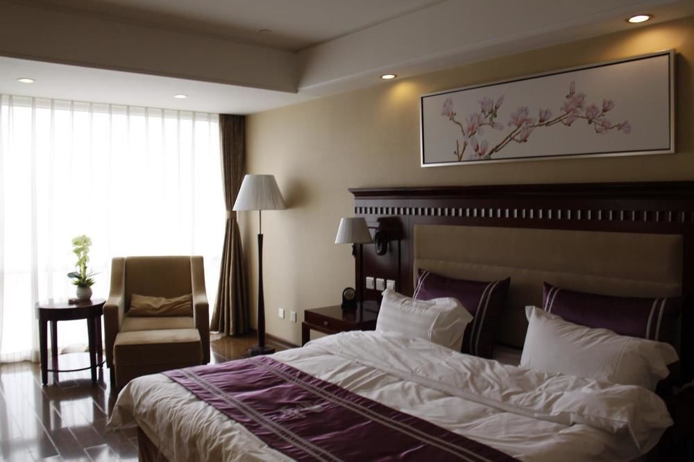 Linyuan Hotel — фото 1