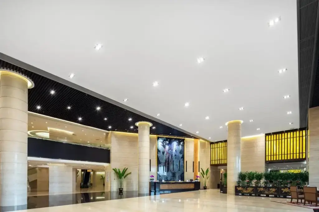 Хайкоу: New Yantai Hotel Haikou