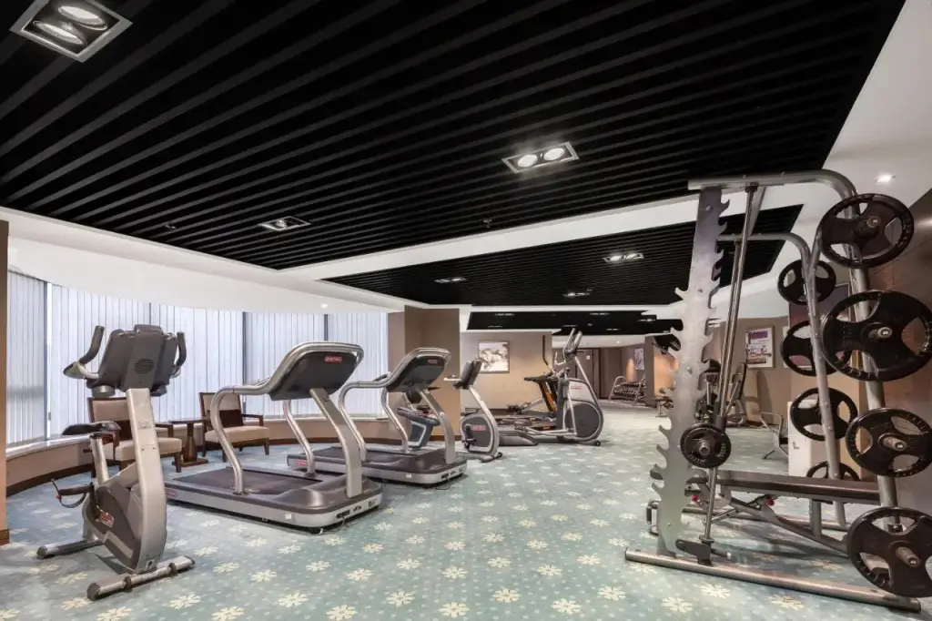 Хайкоу: New Yantai Hotel Haikou