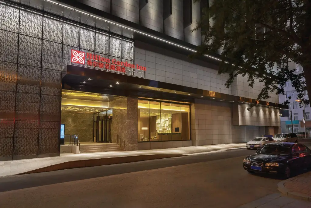 Hilton Garden Inn Dandong — фото 1
