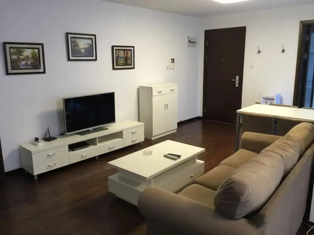 Шанхай: Kinghouse Service Apartment Shanghai