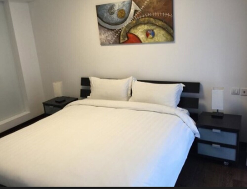 Шанхай: Kinghouse Service Apartment Shanghai