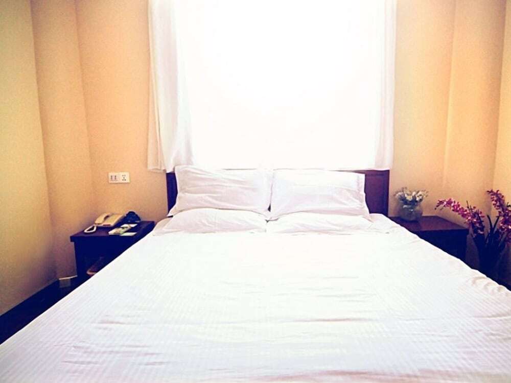 Ляньюньган: GreenTree Inn Lianyungang Ganyu South Station Express Hotel