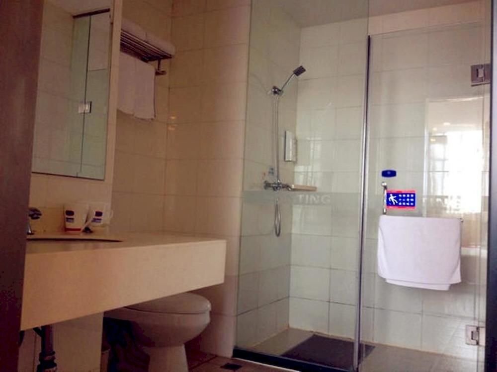 Уси: Hanting Express Hotel Wuxi Sunshine Square