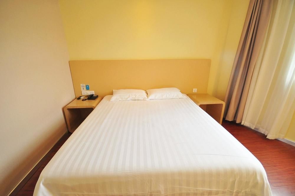 Ханчжоу: Hanting Express Hangzhou Baojiao North Road
