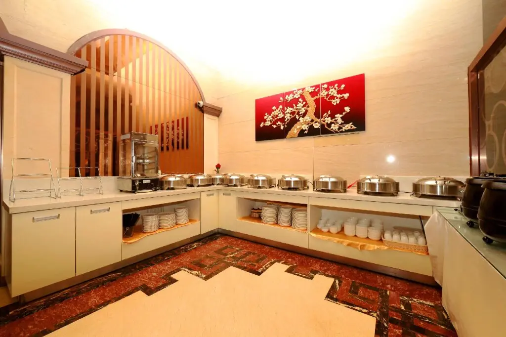 Шицзячжуан: Starway Hotel Shijiazhuang Railway Station