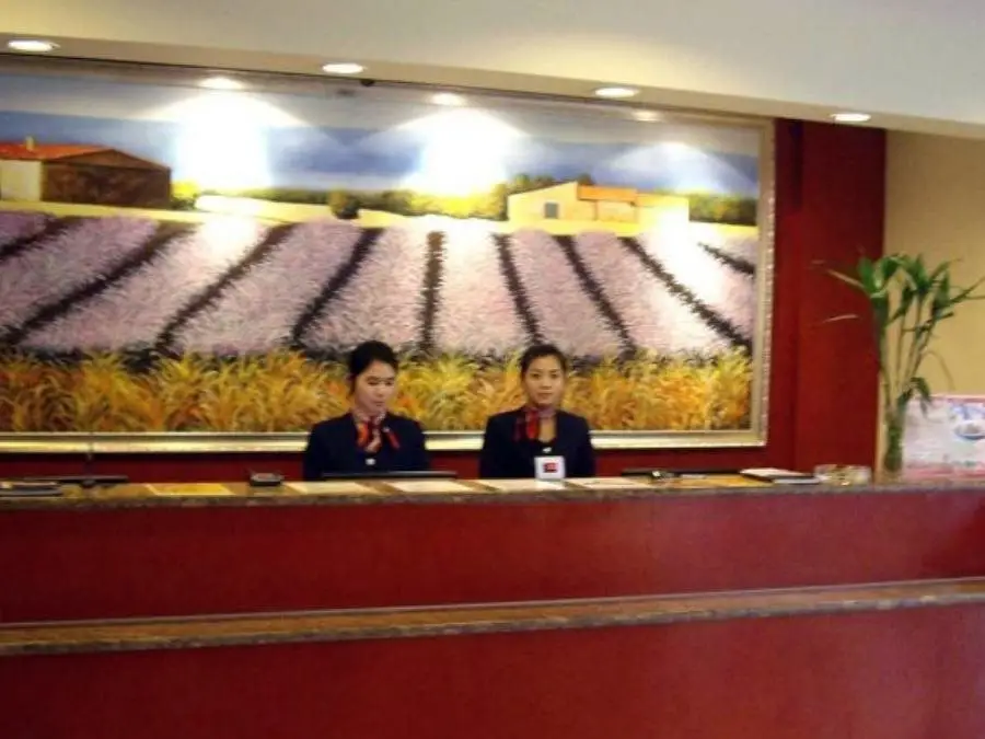 Hanting Express Zaozhuang Middle Wenhua Road — фото 1