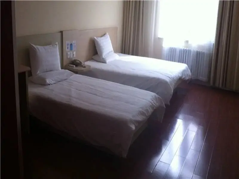 Циндао: Hanting Express Qingdao Haier Industrial Park