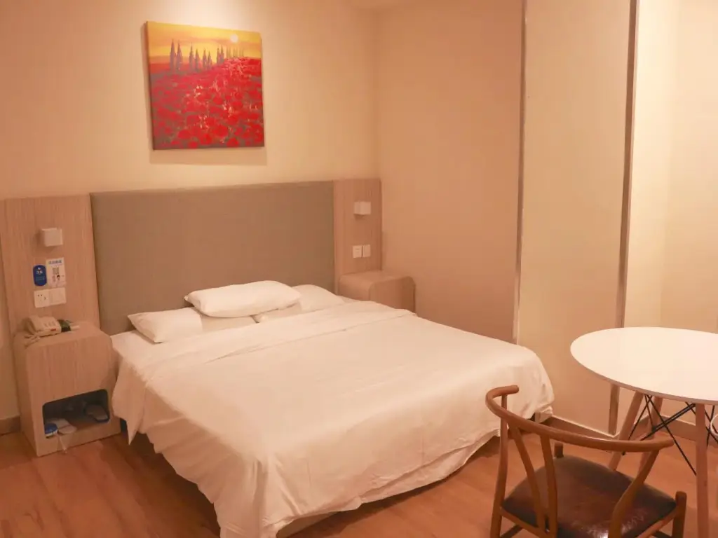 Нинбо: Hanting Hotel Ningbo Baizhang Dong Road