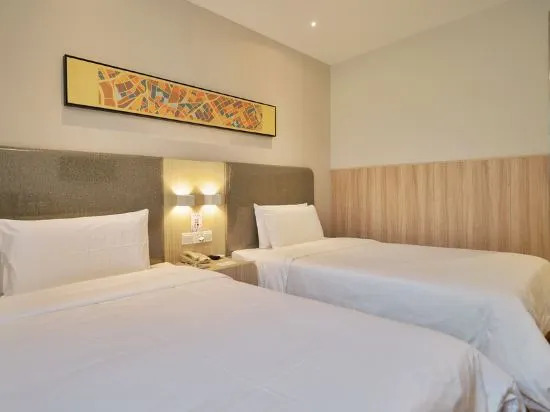 Шанхай: Hanting Hotel Shanghai Zhoupu