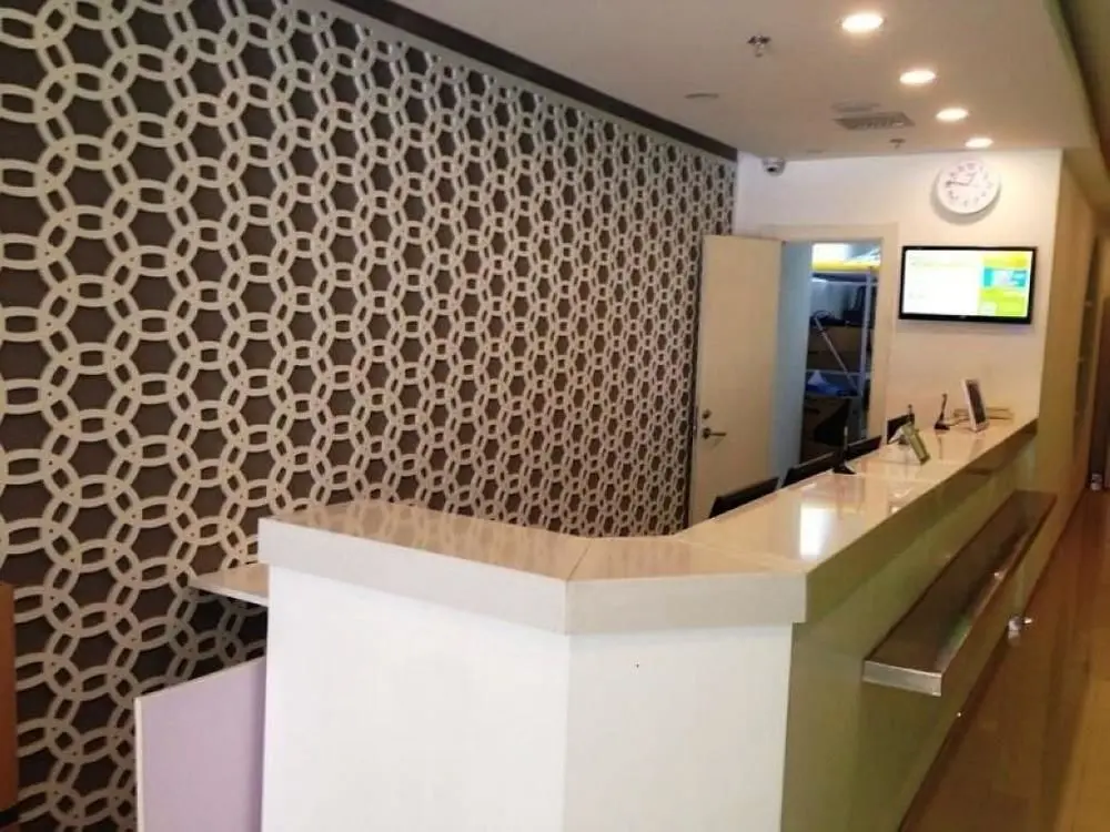 Сиань: 海友酒店(西安太白南路地铁站店)