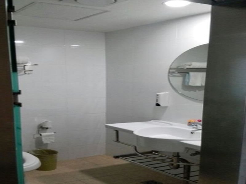 Хэфэй: Hanting Hotel Hefei Jinzhai Road Anhui Medical Uni