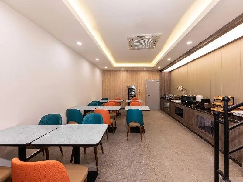 Чжэнчжоу: Hanting Hotel Zhengzhou Huanghe Road Station