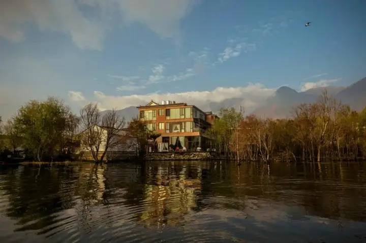 Дали: The Puyu Hotel