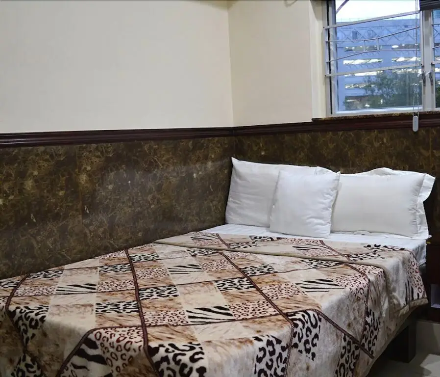 Гонконг: World Wide Guesthouse