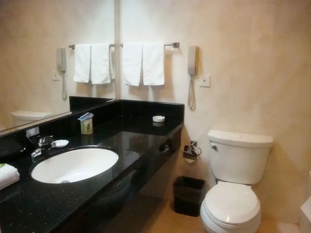 Яньтай: Yantai Shunhe Huaqiao Hotel