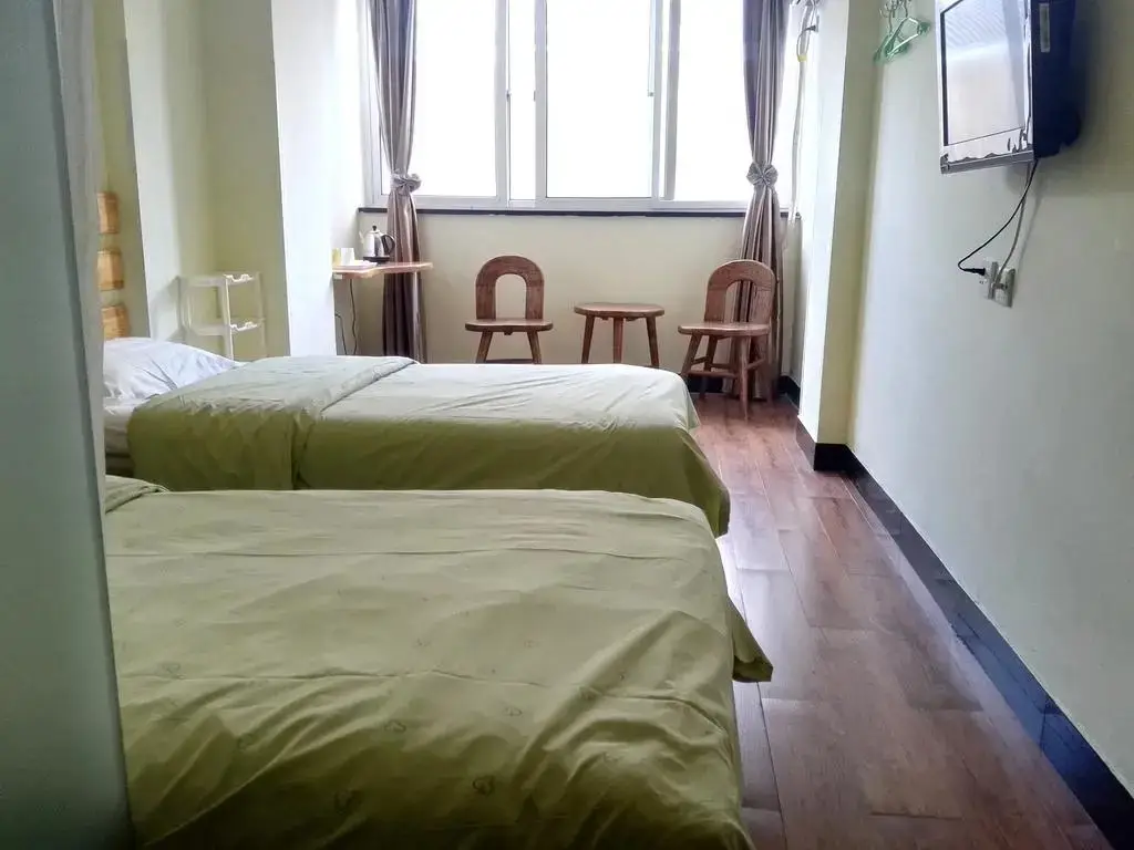 Green Rujia Express Hotel — фото 1