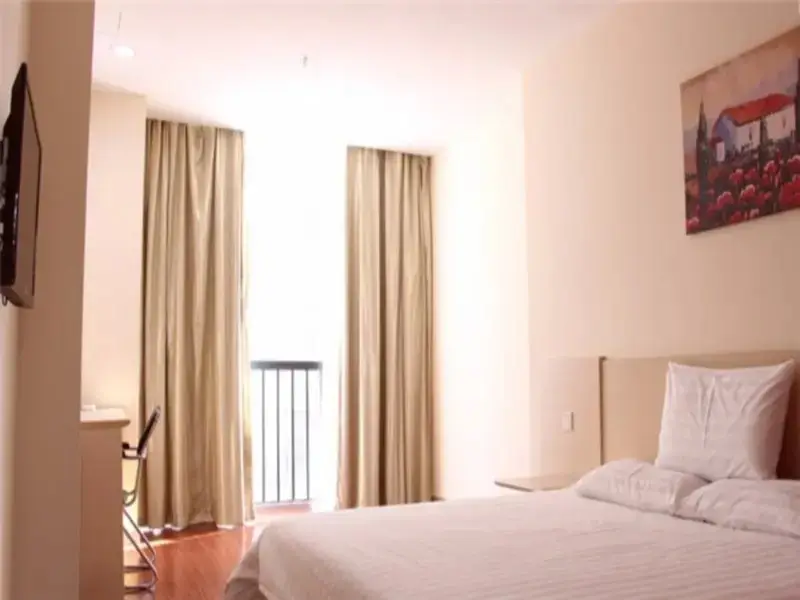 Шэньчжэнь: Hanting Hotel Shenzhen Xixiang Bihaiwan