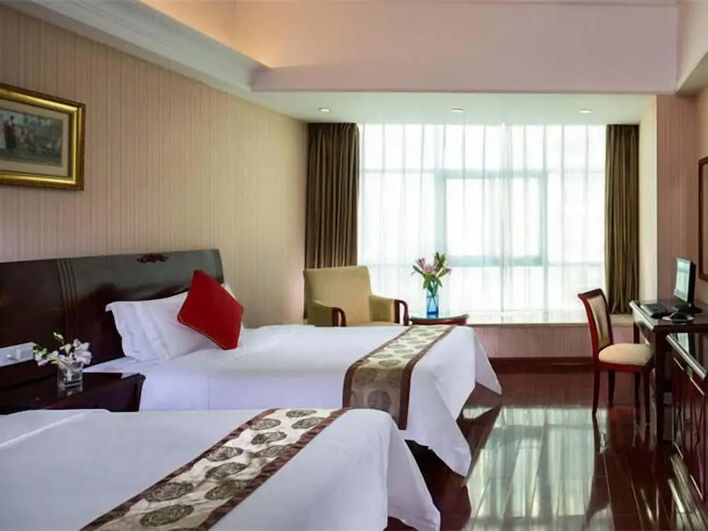 Шэньчжэнь: Hanting Express Hotel Shenzhen Yousong Branch
