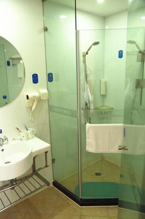 Нанкин: Hanting Express Nanjing Danfeng Street
