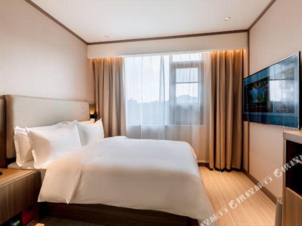 Лицзян: Hanting Express Lijiang Qixing Street Branch