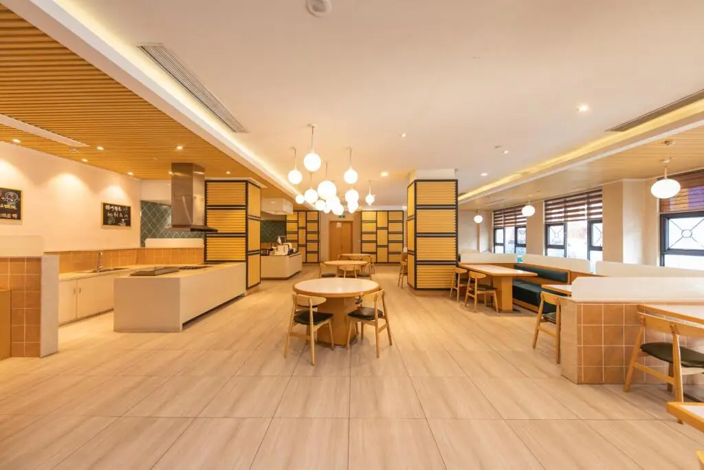 Ханчжоу: Ji Hotel Hangzhou West Lake Jiefang Road