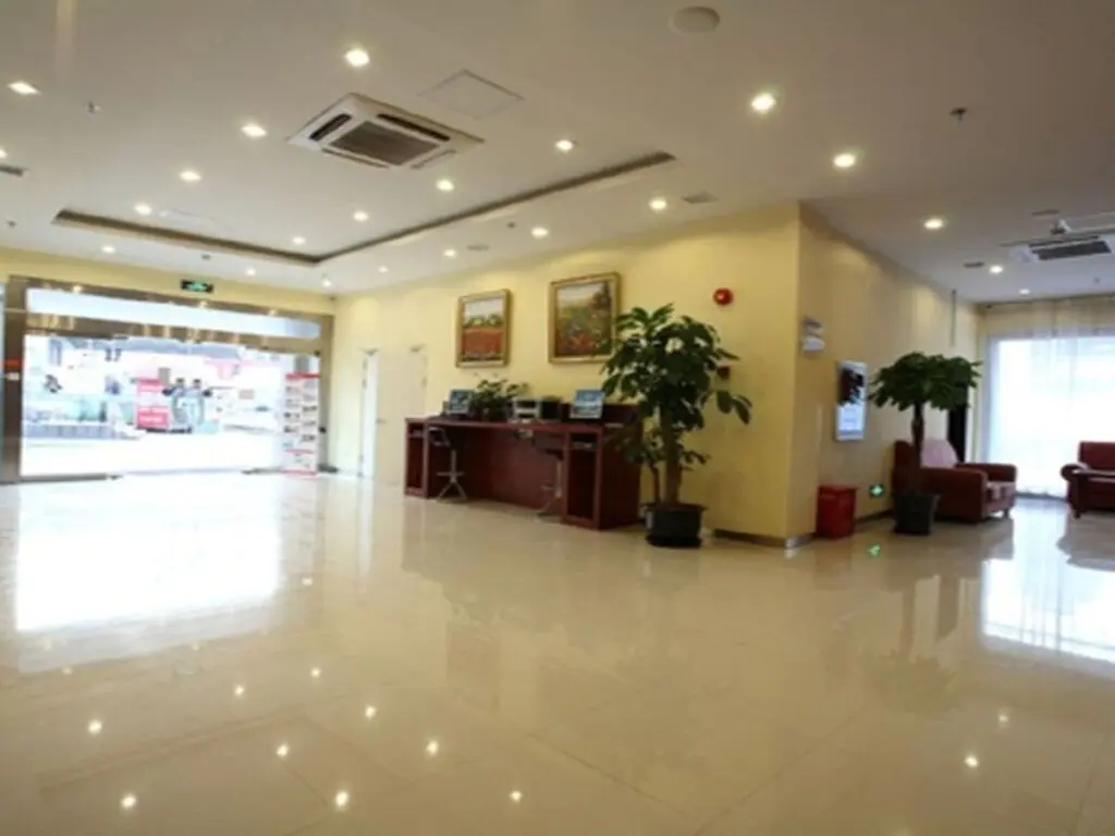 Шанхай: Hanting Express Shanghai Fengxian South Qiao Road