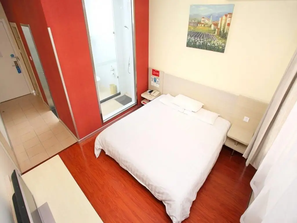 Пекин: Hanting Express Hotel Beijing Shilipu