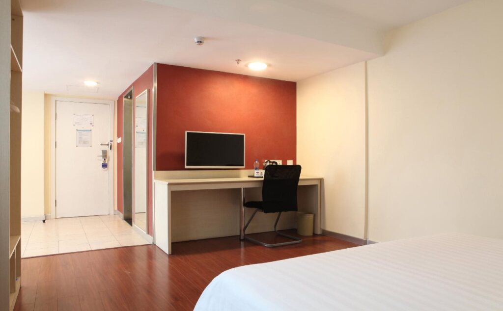 Гуанчжоу: Hanting Express Guangzhou Xi Lang Branch