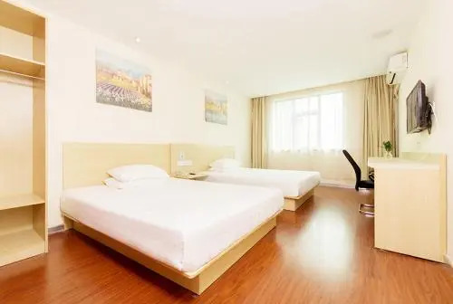 Hanting Hotel (Sanya Chunyuan Seafood Plaza)(汉庭酒店(三亚春园海鲜广场店)) — фото 1