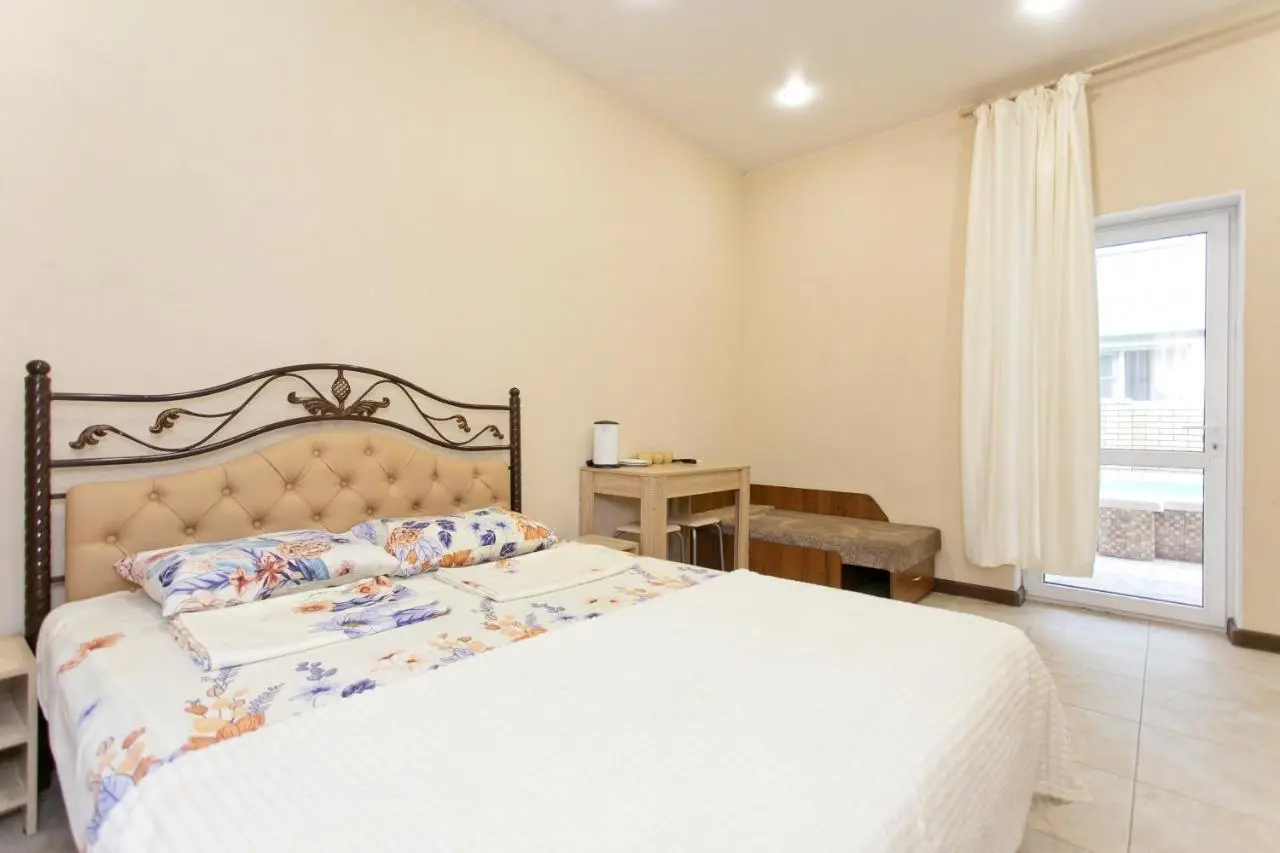 Анапа: LAMBADA Guest House