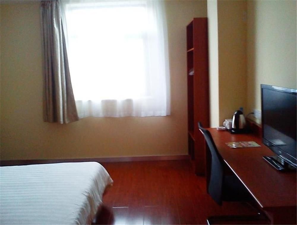 Чанчжоу: Hanting Hotel Changzhou Railway Station