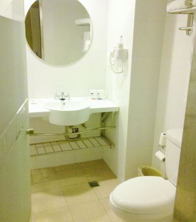 Чанчжоу: GreenTree Inn Express Changzhou Railway Station North Square
