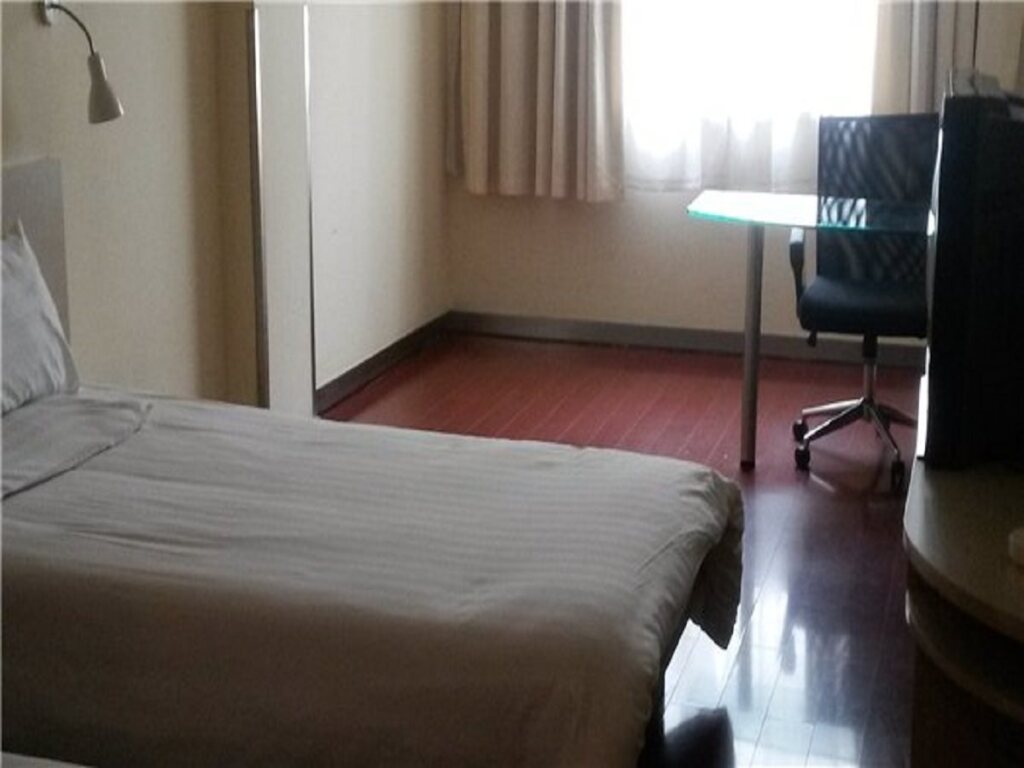 Шанхай: Hanting Hotel Shanghai Shangnan Metro Station