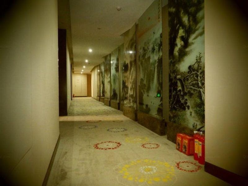 Гуанчжоу: Guangzhou Boheng Classic Hotel Changlong Branch