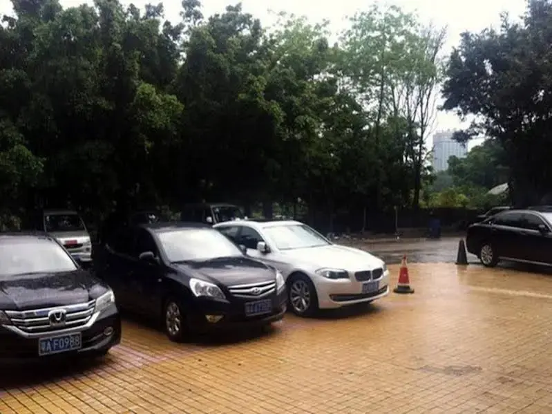 Гуанчжоу: Hanting Hotel Guangzhou Tianpingjia Metro Station