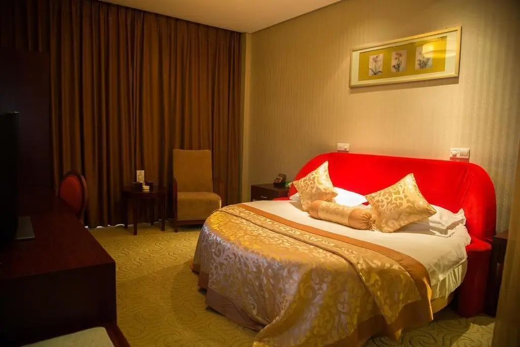 Нинбо: Days Inn Frontier Cixi