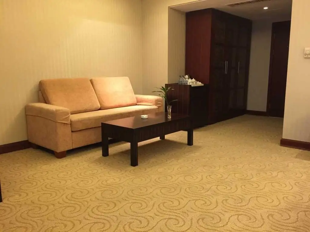 Days Inn Frontier Cixi — фото 1