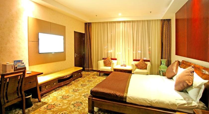 Цзюцюань: Jiuquan Longteng Hotel