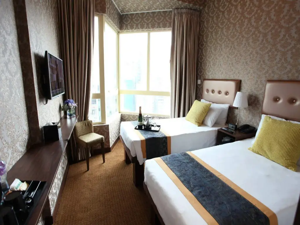Гонконг: Grand City Hotel