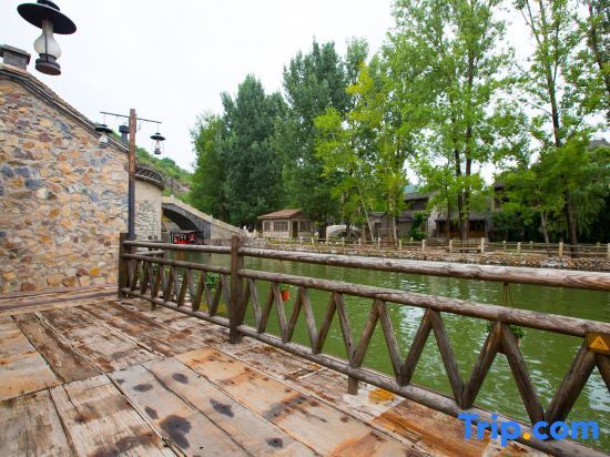 Пекин: Chuan Bridge Inn
