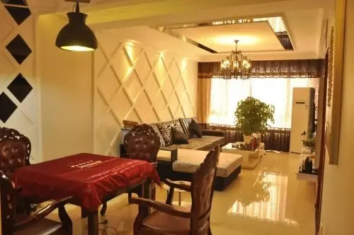 Тайюань: Huazhong Theme Apartment Hotel