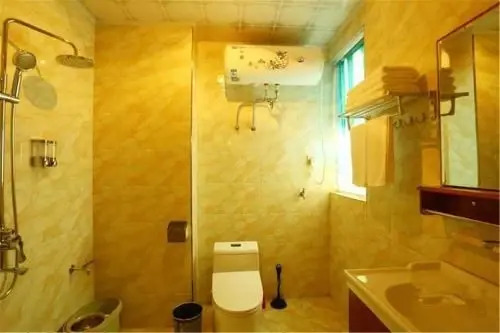 Тайюань: Huazhong Theme Apartment Hotel