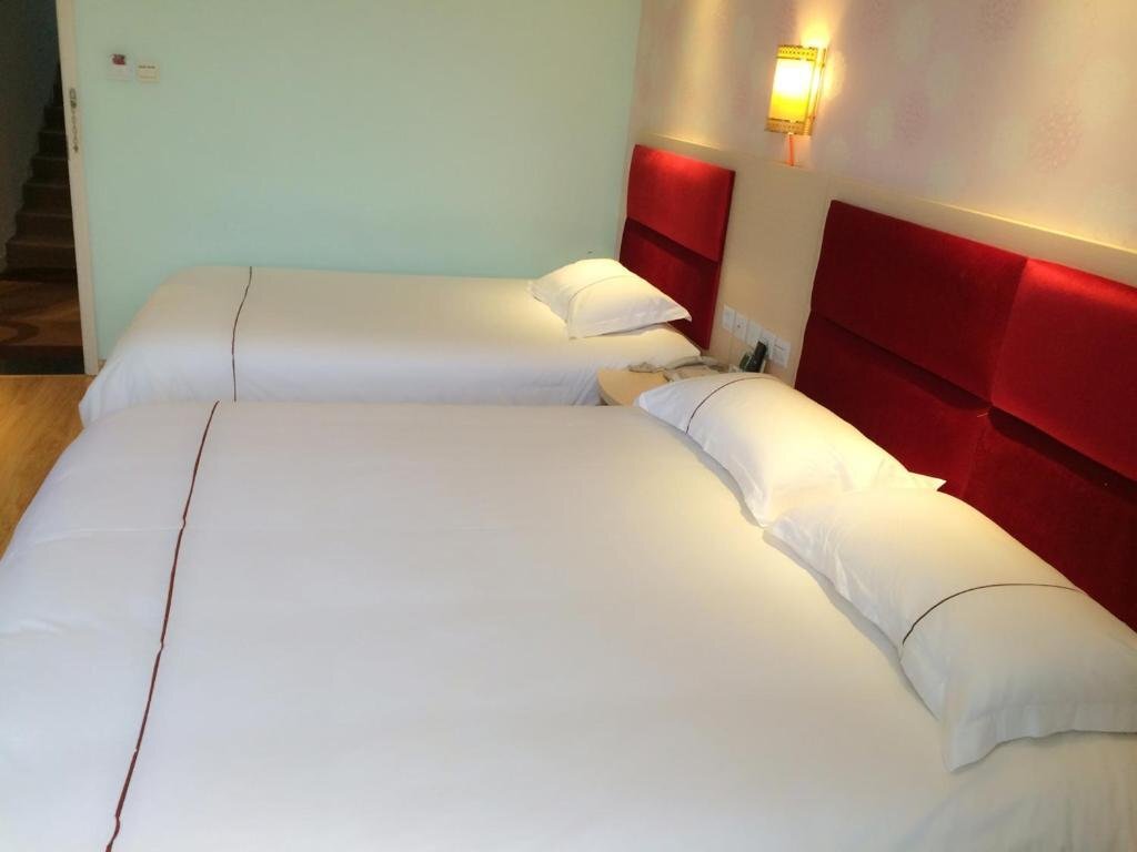 Чэнду: Super 8 Hotel Chengdu Airport Branch